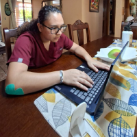 ergonomía en el trabajo remoto consejos fisioterapia