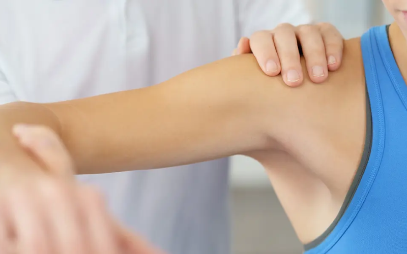 Fisioterapia para la Tendinitis del Manguito Rotador